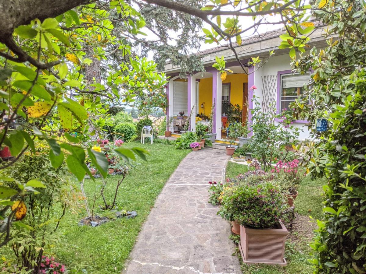 مبيت وإفطار فورونوفو دي تارو Nel Giardino Di Oz المظهر الخارجي الصورة